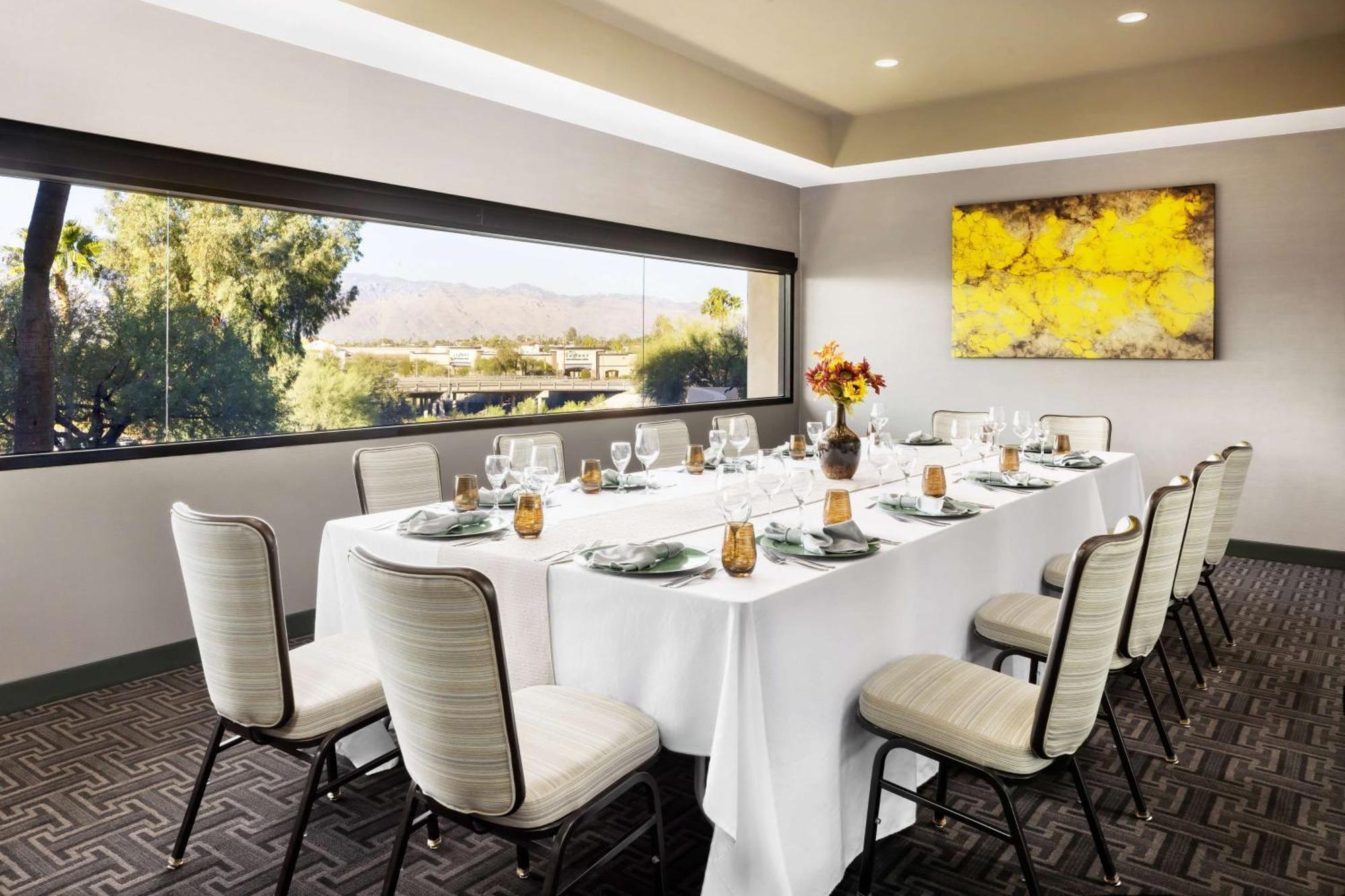 Hilton Tucson East Hotell Eksteriør bilde